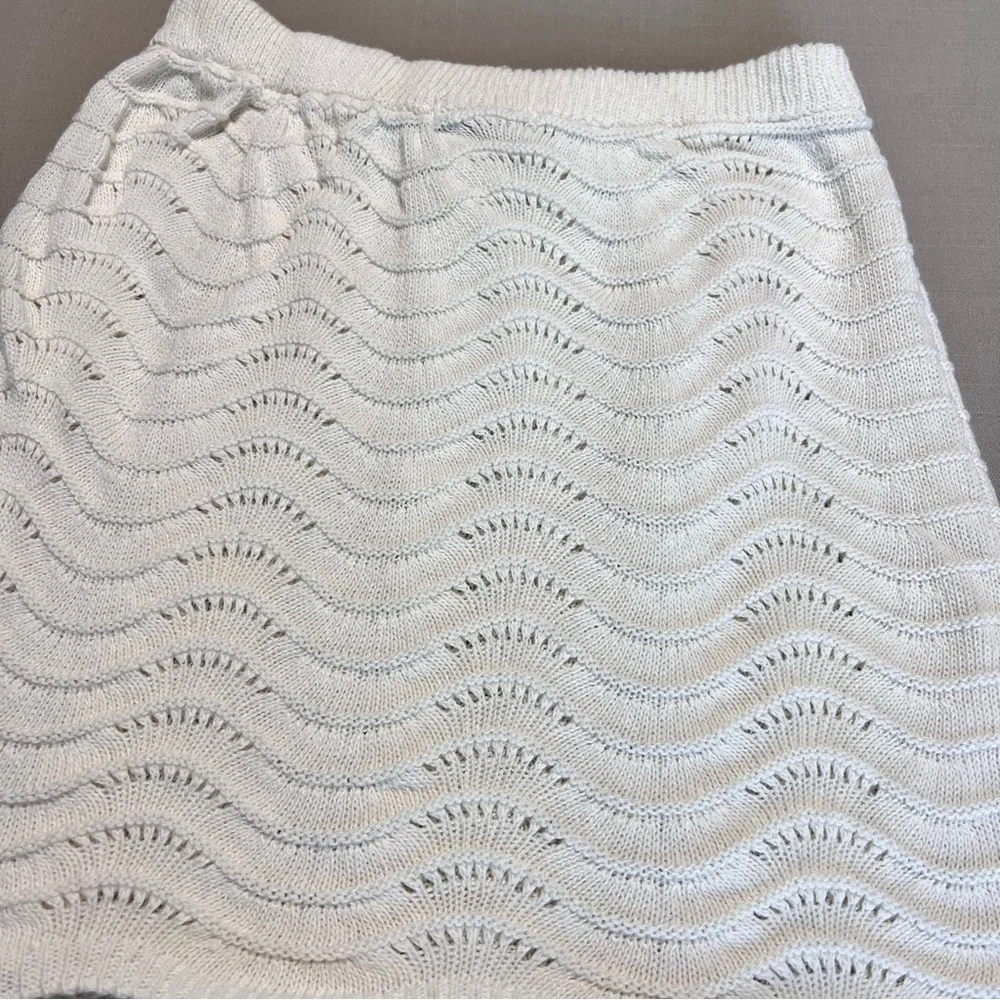 Nasty Gal White Knit Mini Skirt US 6 Wave Texture Crochet Swimsuit Coverup
